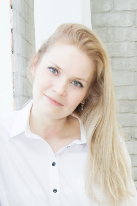 АННА ЧЕРКАСОВА: ХОЧУ, ЧТОБЫ ДЕТИ УЛЫБАЛИСЬ