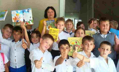 Наши на Межрегиональном фестивале поэзии народов Северного Кавказа "Родники вдохновения".